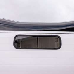 Fenêtre latérale 800x230