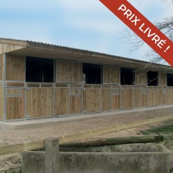 Lot de 8 boxes Liberté Haras, livraison comprise